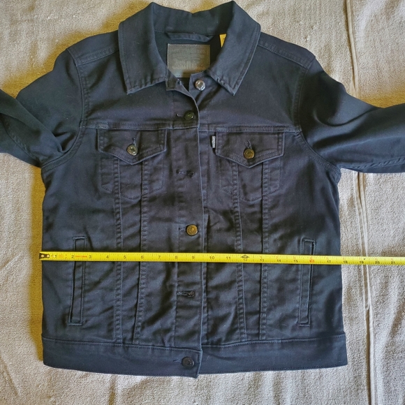 Levi's Black Denim Jacket - Picture 13 of 15
